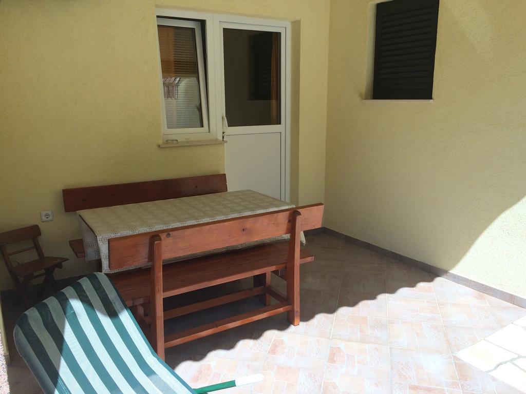 Apartment Kolundzic Novi Vinodolski Room photo