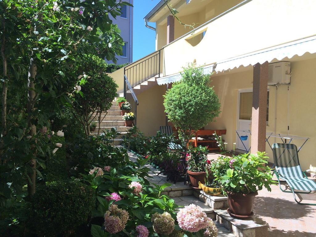 Apartment Kolundzic Novi Vinodolski Exterior photo
