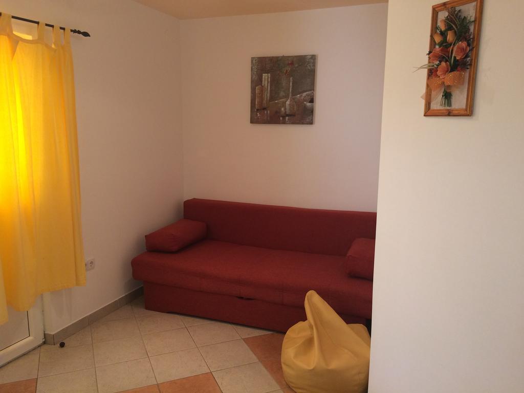 Apartment Kolundzic Novi Vinodolski Room photo