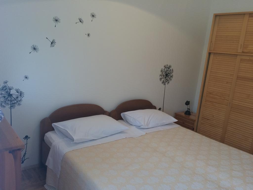 Apartment Kolundzic Novi Vinodolski Room photo