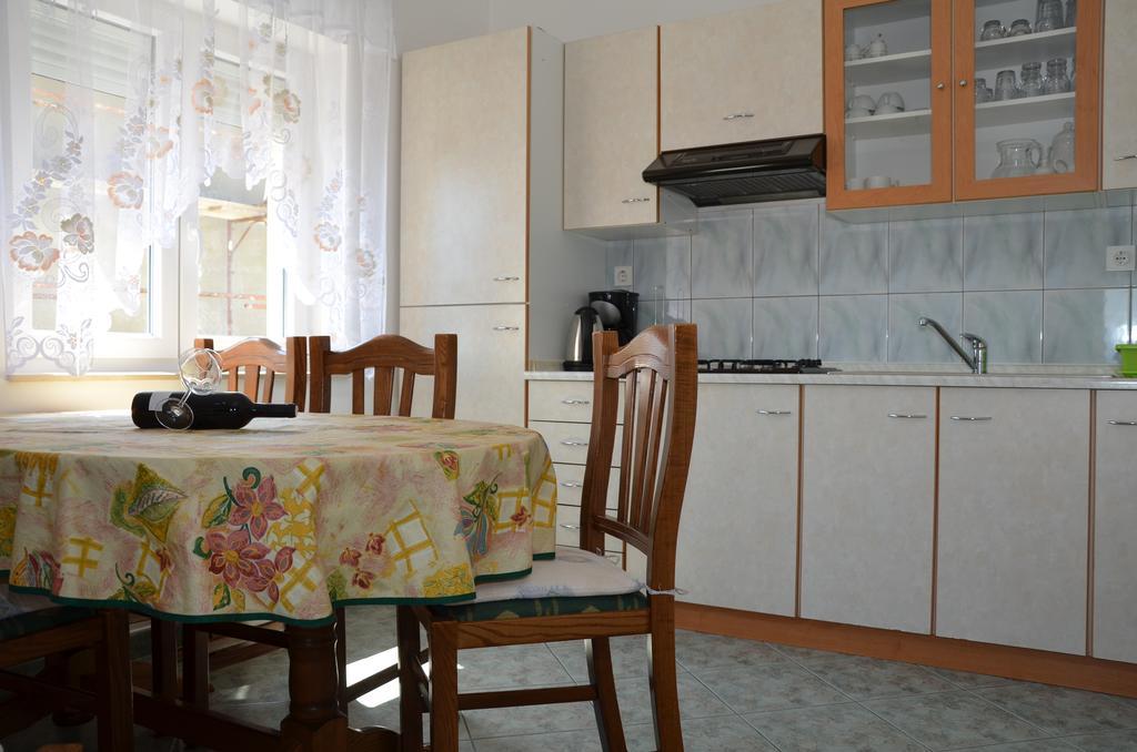 Apartment Kolundzic Novi Vinodolski Exterior photo