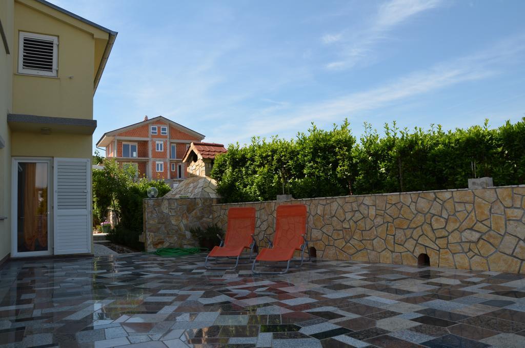 Apartment Kolundzic Novi Vinodolski Exterior photo
