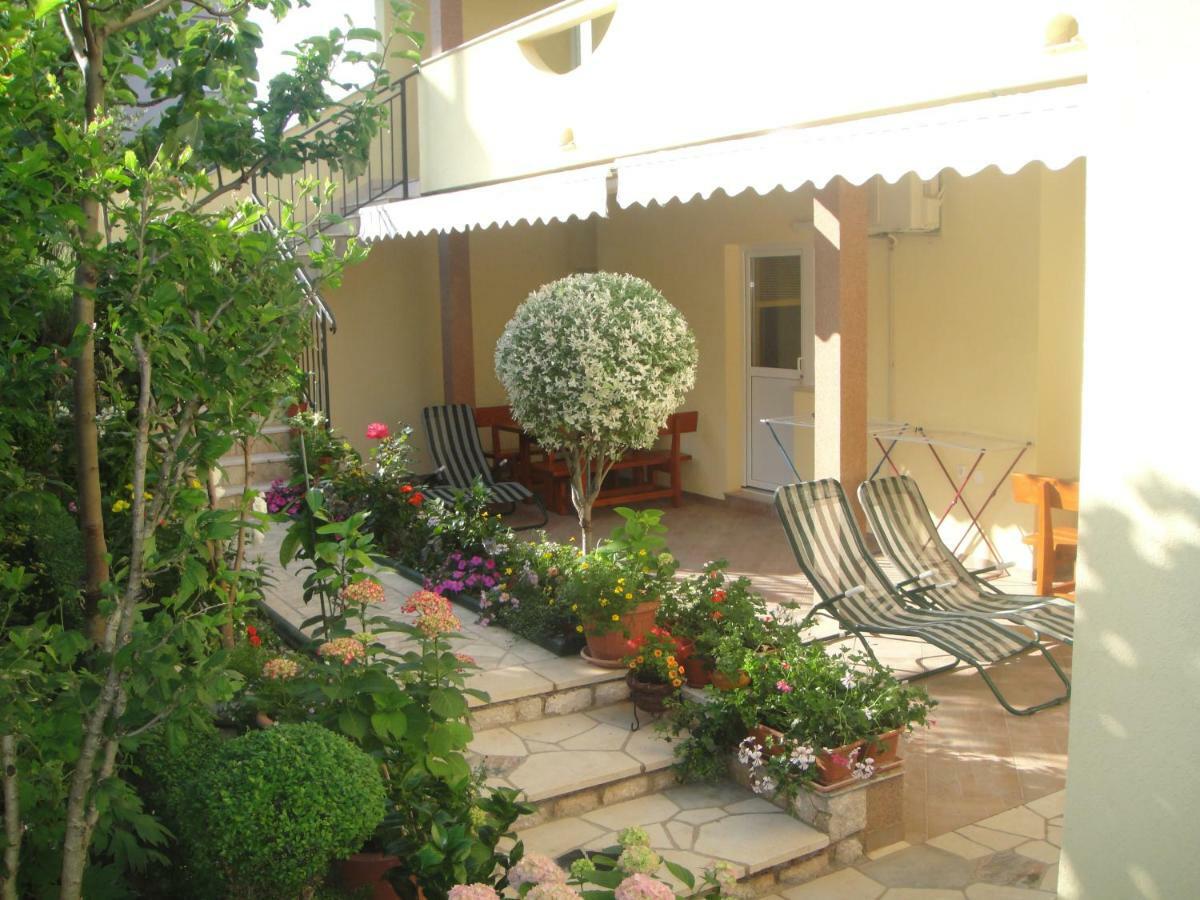 Apartment Kolundzic Novi Vinodolski Exterior photo